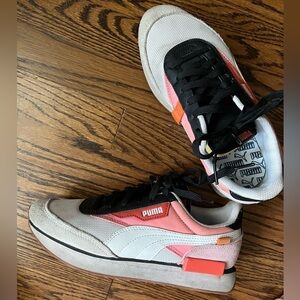 Puma Sneakers- size 7